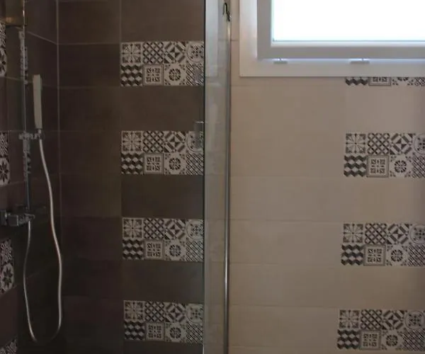 Nyaraló Maison Sanouva *