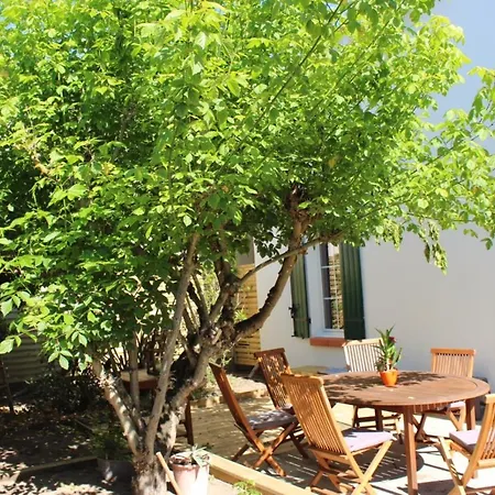 Maison Sanouva 펜션